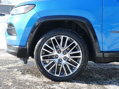 Used 2022 Jeep Compass Limited w/ Elite Group image 10