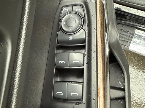 Used 2019 Chevrolet Silverado 1500 LT w/ All-Star Edition image 22