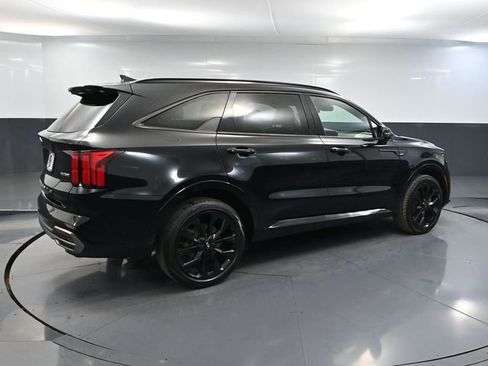 Used 2021 Kia Sorento SX image 4