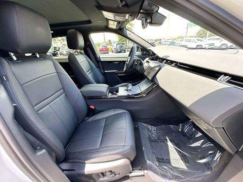 Used 2025 Land Rover Range Rover Evoque S image 27