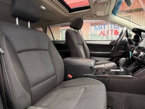 Used 2018 Subaru Outback 2.5i Premium AWD/4WD image 19