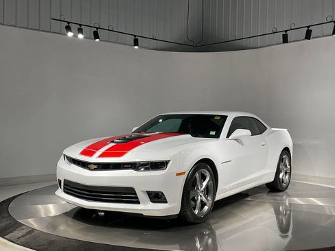 Used 2014 Chevrolet Camaro SS w/ RS Package image 3