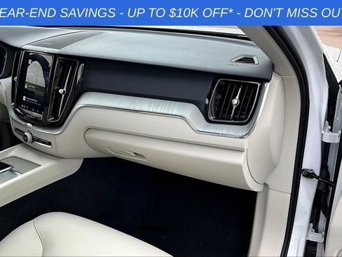 Used 2025 Volvo XC60 T8 Plus w/ Protection Package Premier image 18