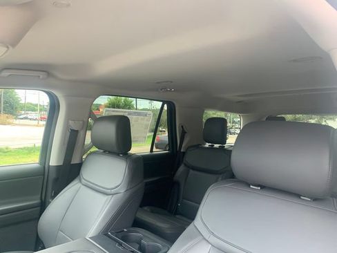 New 2027 Ford Expedition Active AWD/4WD image 16