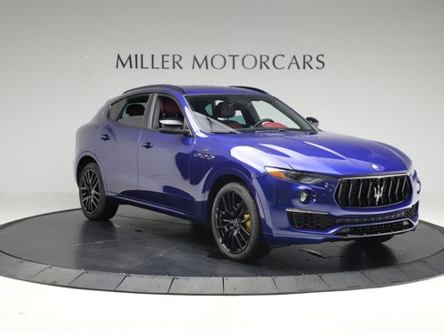 Certified 2022 Maserati Levante GT image 11