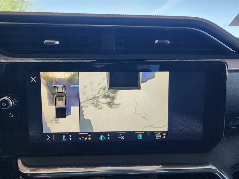 Used 2023 GMC Sierra 1500 Denali w/ Technology Package AWD/4WD image 57