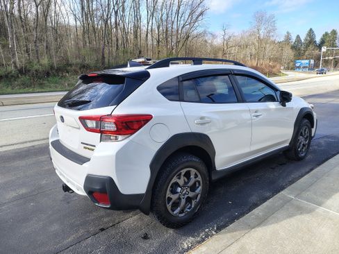 Used 2021 Subaru Crosstrek 2.5i Sport w/ Moonroof Package image 7