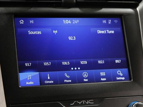 Used 2020 Ford Fusion SE image 11