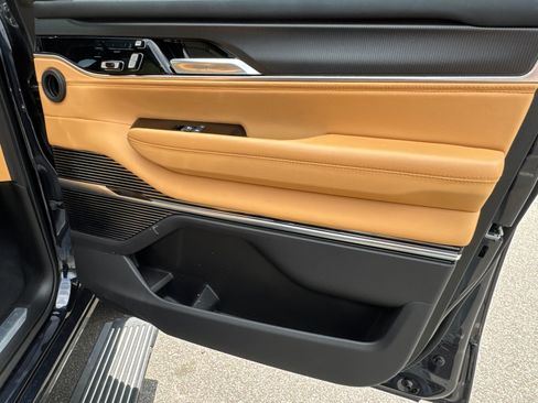 Certified 2025 Jeep Grand Wagoneer Series III w/ Quick Order Packagew 28T AWD/4WD image 16