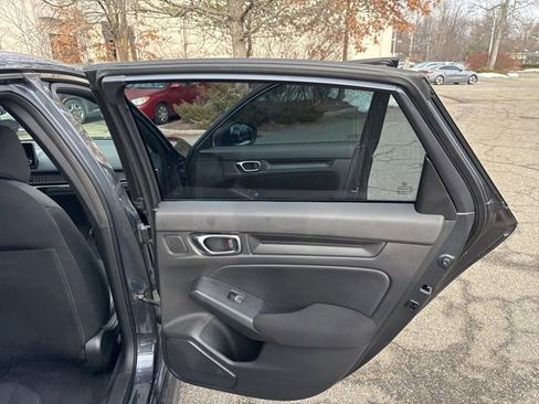 Used 2022 Honda Civic Sport image 36