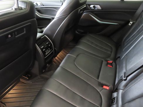 Used 2021 BMW X5 sDrive40i w/ Convenience Package image 25