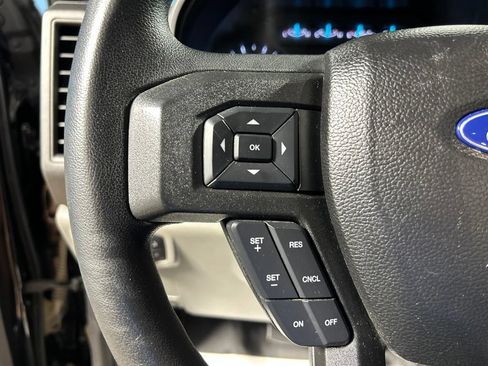 Used 2018 Ford F250 XL w/ Power Equipment Group AWD/4WD image 19