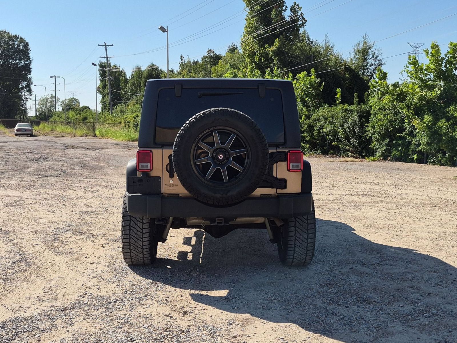 Used 2015 Jeep Wrangler Unlimited Sport w/ Quick Order Package 24S AWD/4WD image 5