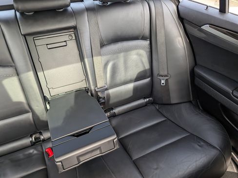 Used 2015 BMW 528i xDrive Sedan image 14