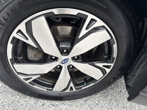 Used 2019 Subaru Forester Touring AWD/4WD image 18
