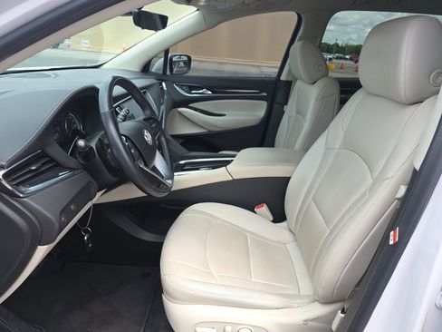 Used 2023 Nissan Sentra SV FWD image 8