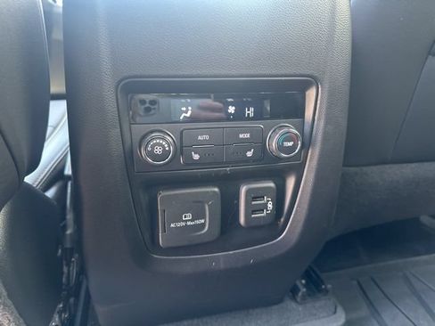 Used 2024 Buick Enclave Avenir w/ Avenir Technology Package FWD image 22