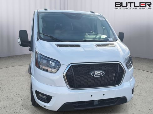 Used 2026 Ford Transit 350 XLT RWD image 5