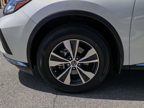 Used 2019 Nissan Murano SV w/ Cargo Package FWD image 11