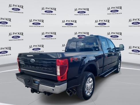 Used 2020 Ford F250 Lariat w/ Chrome Package image 5