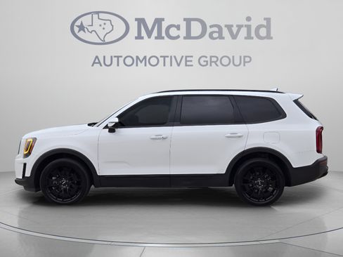 Used 2022 Kia Telluride EX w/ EX Premium Package AWD/4WD image 2