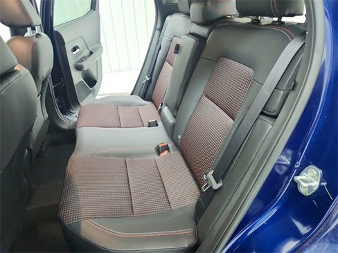 New 2026 Nissan Kicks SR image 31