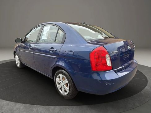Used 2010 Hyundai Accent GLS w/ Premium Pkg 4 image 7