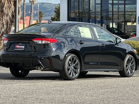 New 2026 Toyota Corolla SE image 4