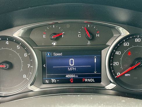 Used 2022 Chevrolet Equinox LT AWD/4WD image 12