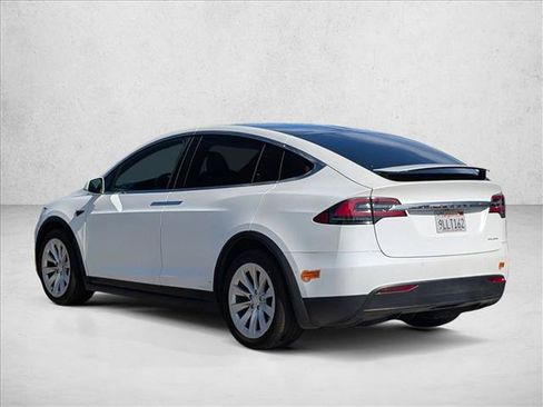 Used 2020 Tesla Model X Long Range AWD/4WD image 7