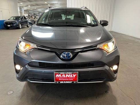 Used 2018 Toyota RAV4 XLE w/ Convenience Package AWD/4WD image 8