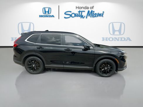 Certified 2025 Honda CR-V Sport image 8