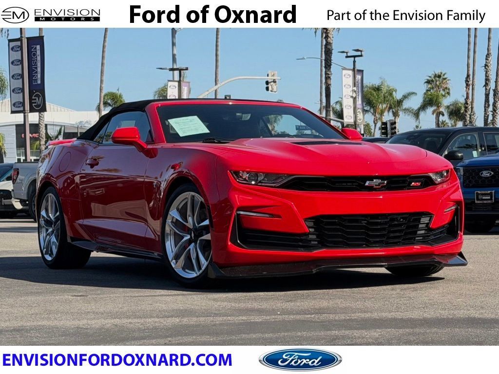Used 2021 Chevrolet Camaro SS RWD image 1