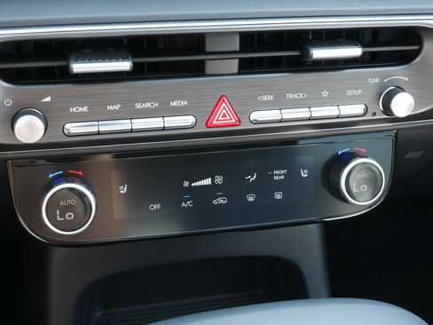 Certified 2026 Hyundai Palisade SEL AWD/4WD image 23