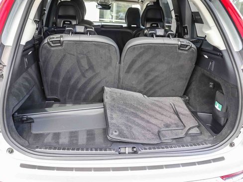 Used 2024 Volvo XC90 B6 Plus w/ Protection Package Premier AWD/4WD image 29