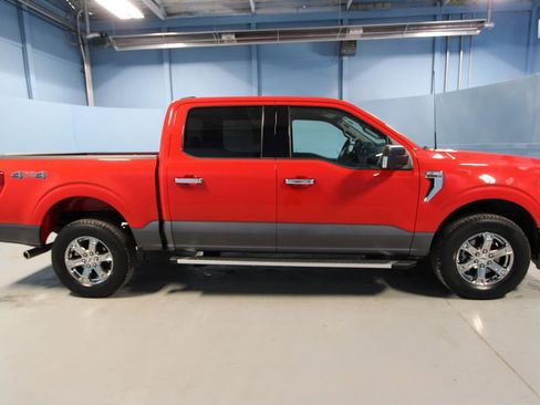 Used 2022 Ford F150 XLT w/ Equipment Group 302A High AWD/4WD image 38