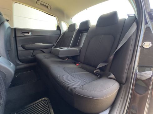 Used 2020 Kia Optima LX image 44
