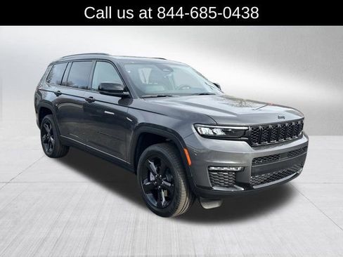 New 2025 Jeep Grand Cherokee L Limited image 3