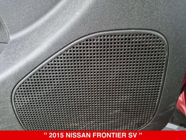 Used 2015 Nissan Frontier SV w/ SV Value Truck Package AWD/4WD image 13