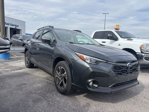 Used 2024 Subaru Crosstrek 2.0i Premium image 7