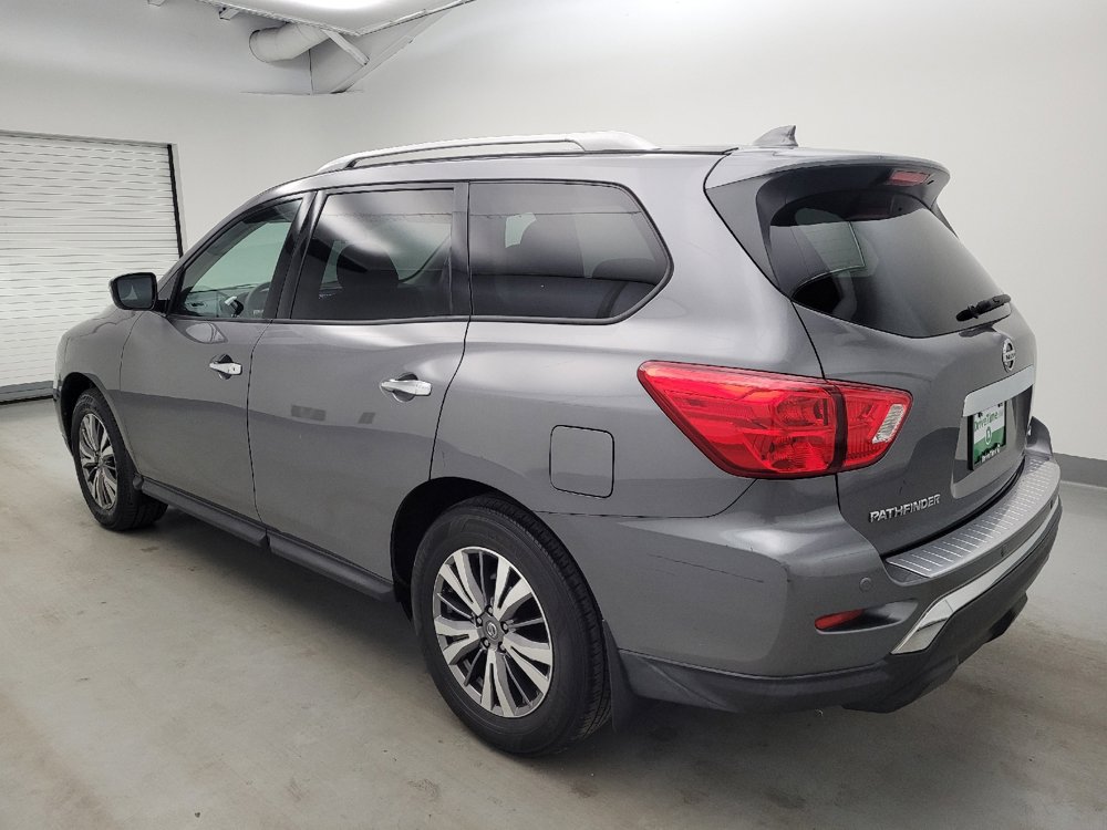 Used 2020 Nissan Pathfinder S AWD/4WD image 3