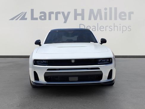 New 2026 Dodge Charger Scat Pack w/ Blacktop Package AWD/4WD image 8