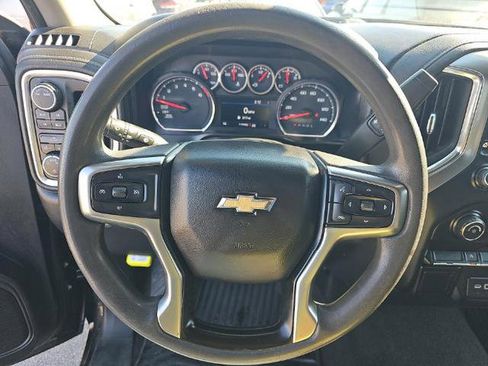 Used 2020 Chevrolet Silverado 1500 LT image 9