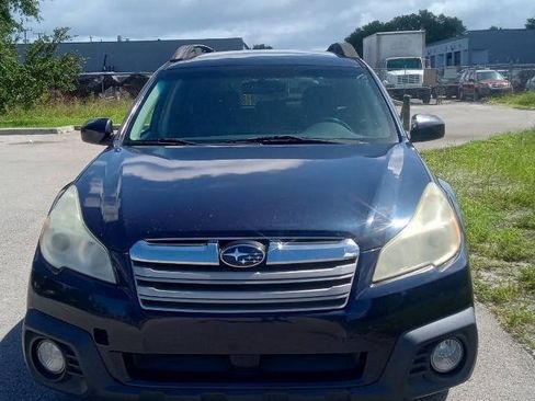 Used 2014 Subaru Outback 2.5i Premium w/ Popular Package #1A AWD/4WD image 3