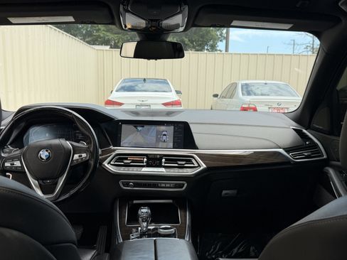 Used 2019 BMW X5 xDrive50i w/ Luxury Seating Package AWD/4WD image 16