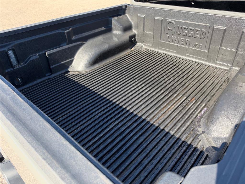 Used 2023 Jeep Gladiator Overland AWD/4WD image 5