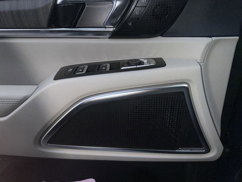 Used 2023 Kia Telluride SX image 17