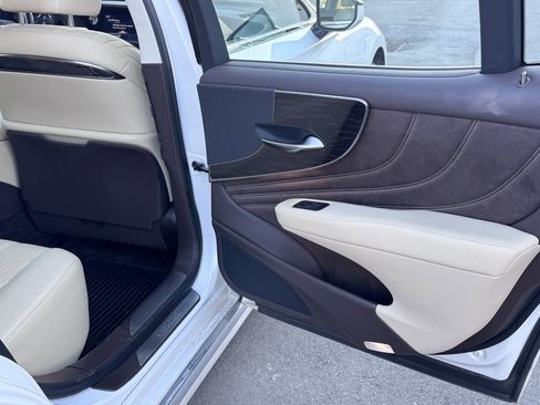 Used 2018 Lexus LS 500 AWD image 30