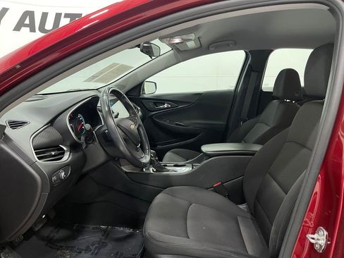 Used 2021 Chevrolet Malibu RS image 11