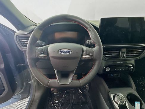 Used 2023 Ford Escape ST-Line w/ Tech Pack #1 AWD/4WD image 16
